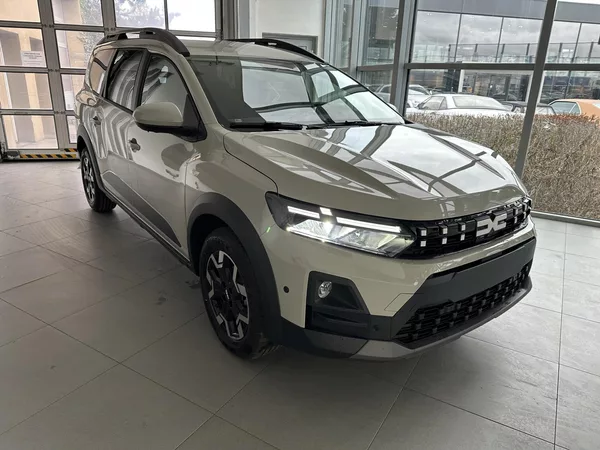 Dacia Jogger JOURNEY Tce 110 - Červen