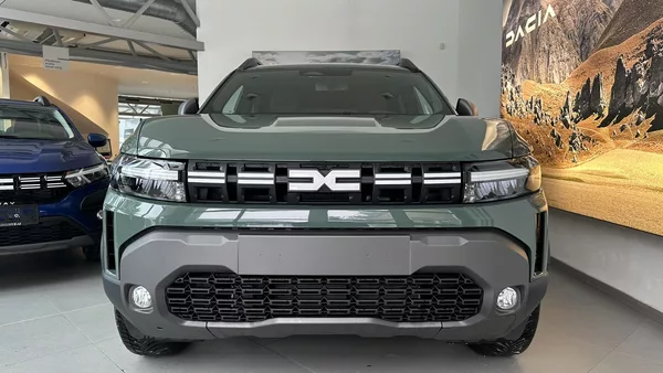 Dacia Duster Journey Hybrid-G 150 4x4 - foto 2