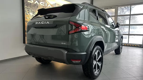 Dacia Duster Journey Hybrid-G 150 4x4 - foto 4