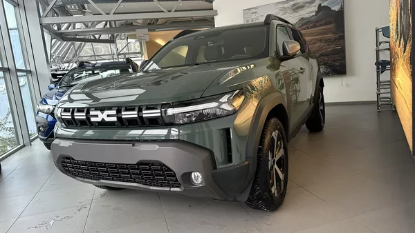 Dacia Duster Journey Hybrid-G 150 4x4 - foto 7