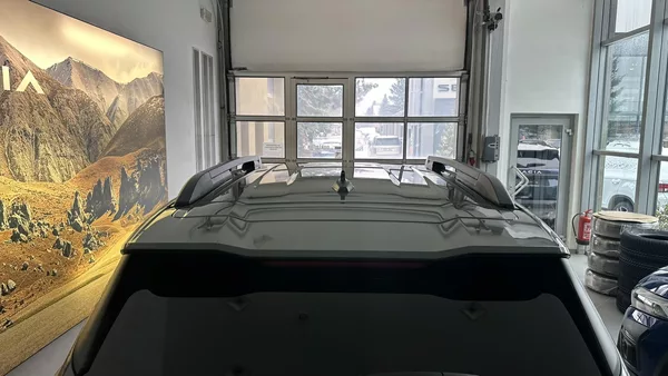 Dacia Duster Journey Hybrid-G 150 4x4 - foto 9