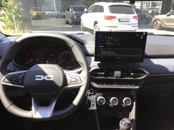 Dacia Jogger AUTOMAT LPG MAX. MOŽNÁ VÝBAVA - foto 15