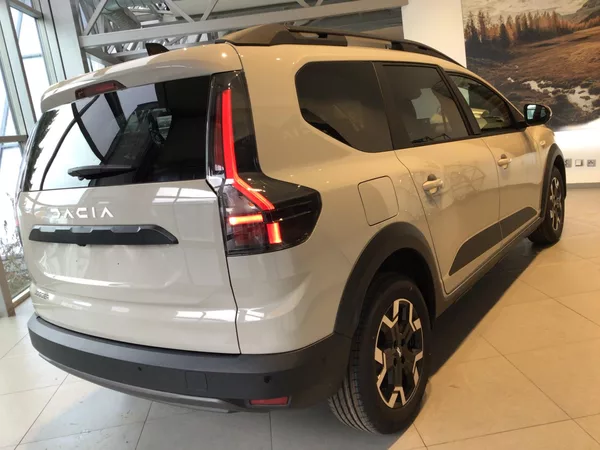 Dacia Jogger AUTOMAT LPG MAX. MOŽNÁ VÝBAVA - foto 5