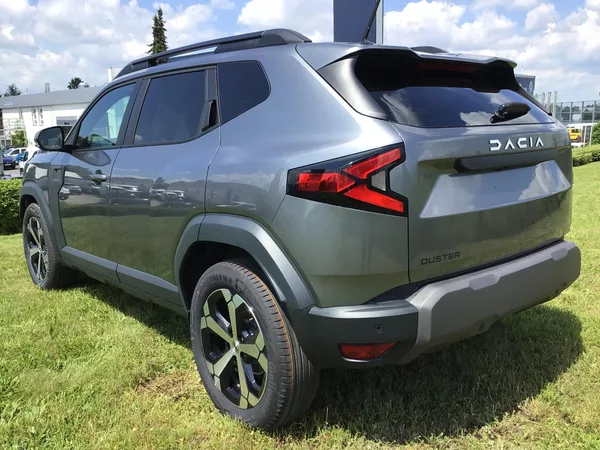Dacia Duster 1.8 HYBRID MAX.VÝBAVA AKCE - foto 6