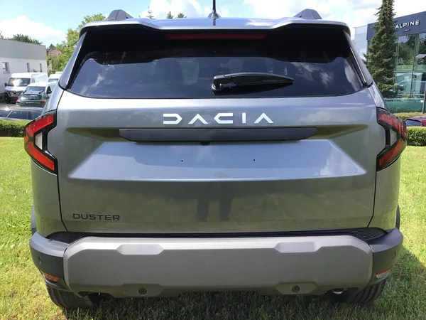 Dacia Duster 1.8 HYBRID MAX.VÝBAVA AKCE - foto 7