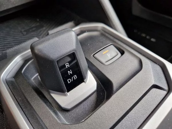 Dacia Duster 1.8 HYBRID MAX.VÝBAVA AKCE - foto 8