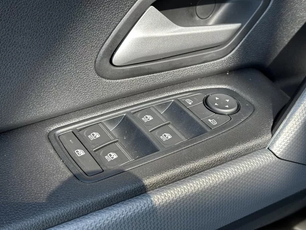 Dacia Duster TRIBRID - LPG AUTOMAT 4X4 - foto 11