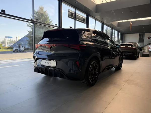 Cupra Born VZ 79 kWh / 326k / 2027 - foto 10