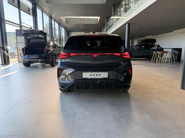 Cupra Born VZ 79 kWh / 326k / 2027 - foto 7
