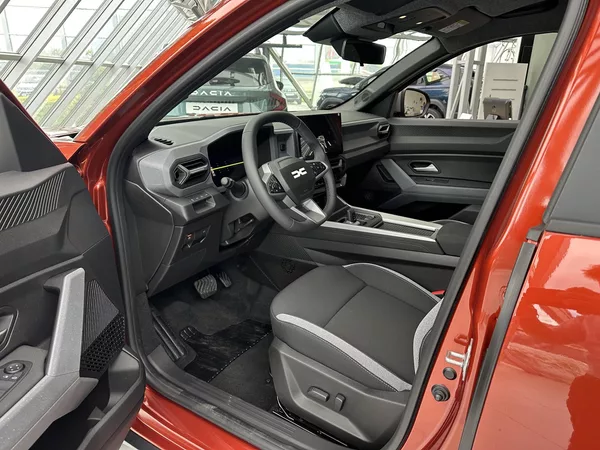 Dacia Bigster Journey HYBRID 155 - XXL SLEVA - foto 7
