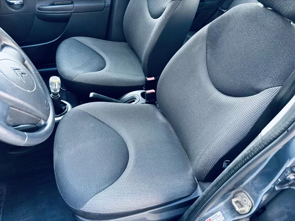 Citroën C3 1.1 44kW, ČR, klima - foto 10