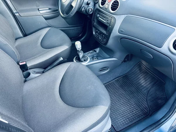 Citroën C3 1.1 44kW, ČR, klima - foto 11