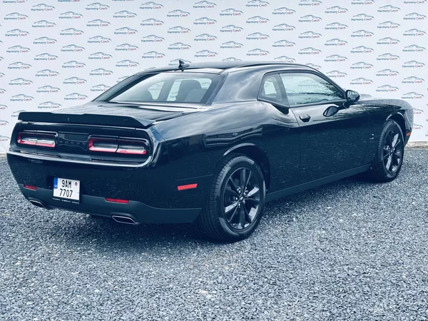 Dodge Challenger 3.6 V6 227kW, 4x4, ČR, DPH - foto 8