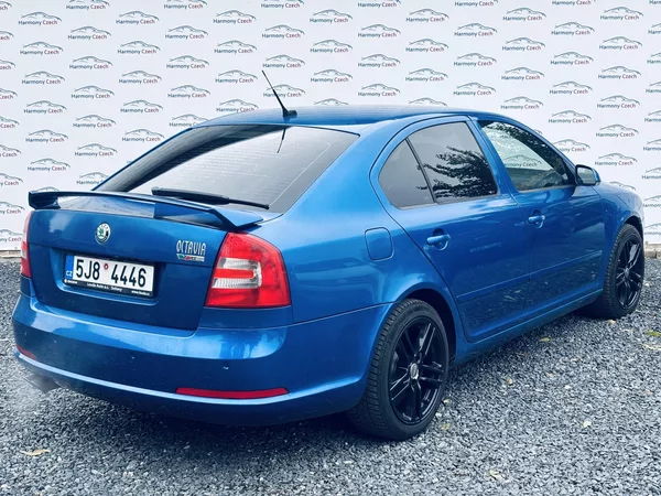 Škoda Octavia 2.0TDI RS 147kW - foto 8