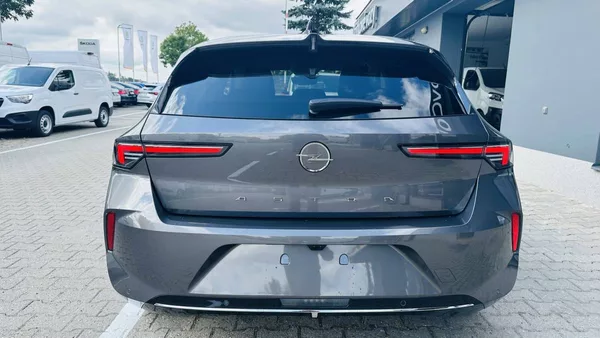 Opel Astra Elegance HB 1.5 CDTI 96kW/130k - foto 5