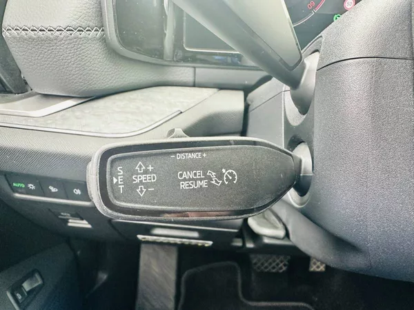 Škoda Kodiaq Exclusive Selection 2,0TDI 142 - foto 11