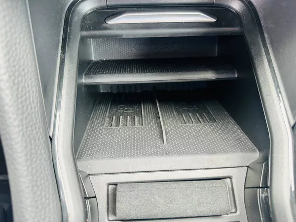 Škoda Kodiaq Exclusive Selection 2,0TDI 142 - foto 17