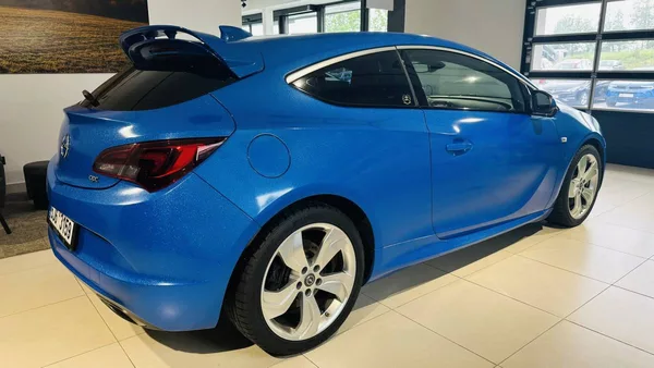 Opel Astra GTC 3 door OPC B 20 NFT S/S 20 - foto 4
