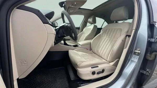 Škoda Superb Liftback 2.0 TDI DSG (140kW) 6 - foto 23