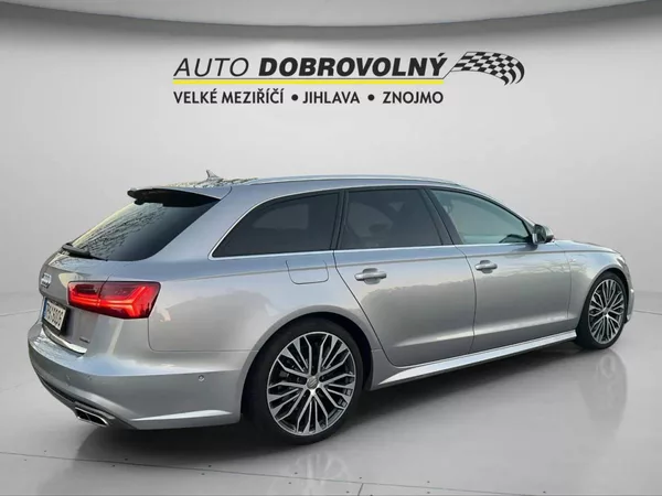 Audi A6 Avant 3.0 TDI Biturbo 4x4 (235 - foto 9