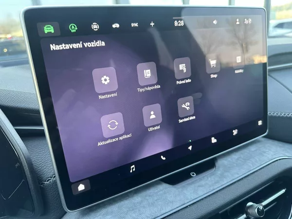 Škoda Kodiaq Exclusive Selection 2,0TDI 142 - foto 14