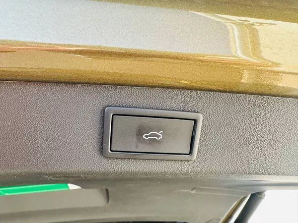 Škoda Kodiaq Exclusive Selection 2,0TDI 142 - foto 27