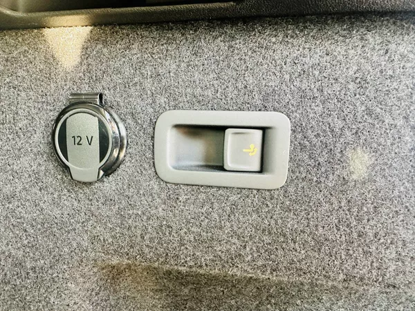 Škoda Kodiaq Exclusive Selection 2,0TDI 142 - foto 28