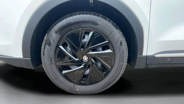 MG ZS EXCITE 1.5 MT5 (85kW/115k) /17 - foto 28