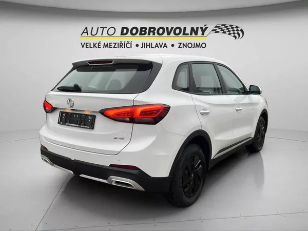 MG ZS EXCITE 1.5 MT5 (85kW/115k) /17 - foto 8