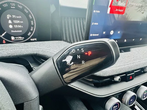 Škoda Superb Combi Selection 2,0TDI 110kW D - foto 12