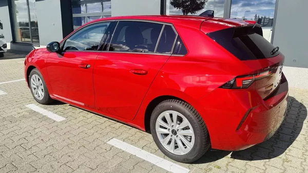 Opel Astra Elegance HB 1.5 CDTI 96kW/130k - foto 6
