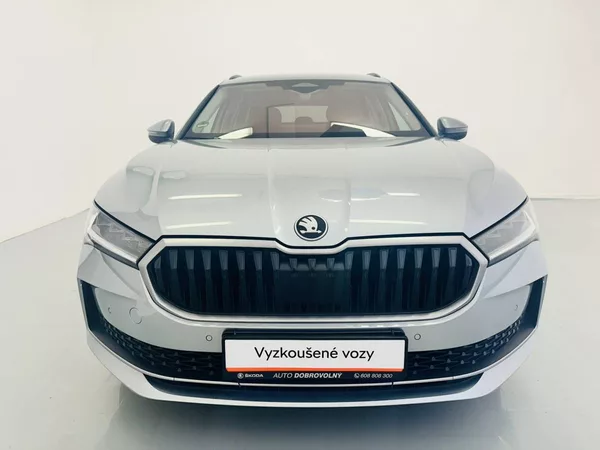 Škoda Superb Combi Selection 2,0TDI 110kW D - foto 4