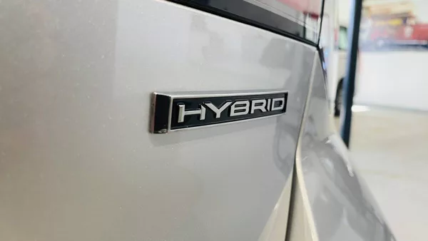Opel Astra Elegance HB 1.6 PHEV 132kW/180 - foto 23