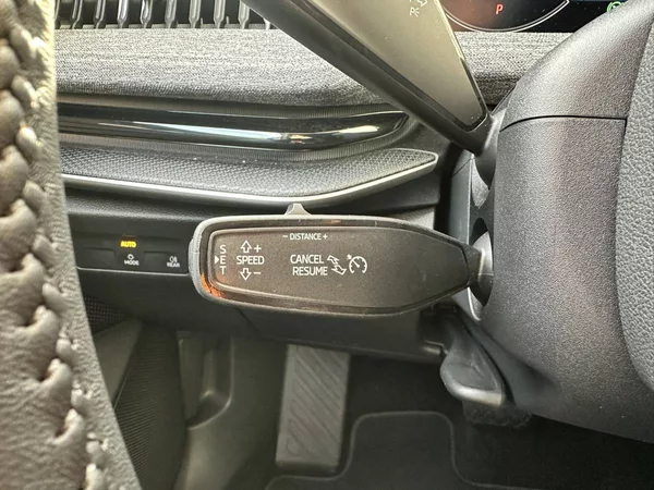 Škoda Superb Combi Selection 2.0TDI 110kW D - foto 11