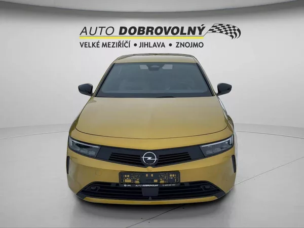 Opel Astra Edition HB 1.2 TURBO (96kW/130 - foto 12