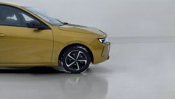 Opel Astra Edition HB 1.2 TURBO (96kW/130 - foto 23