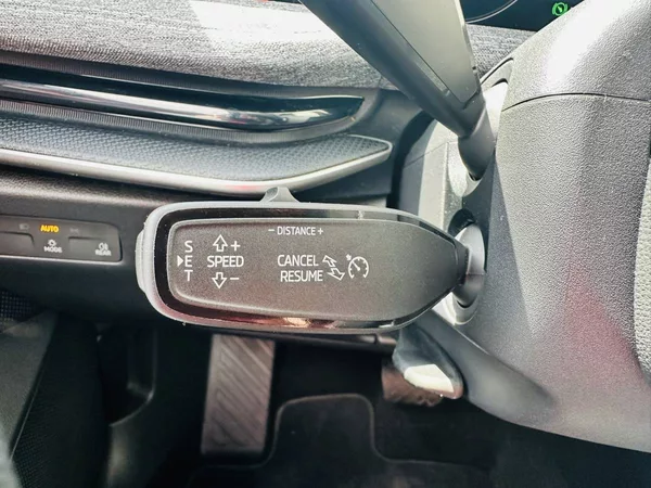 Škoda Superb Combi Selection 2,0TDI 110kW D - foto 11