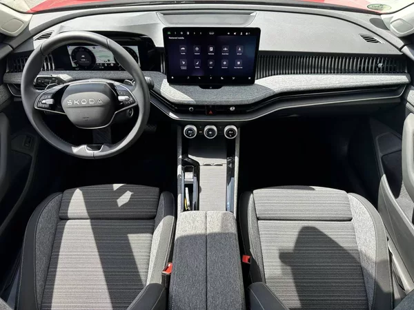 Škoda Superb Combi Selection 2,0TDI 110kW D - foto 5