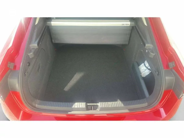 Škoda Superb liftback Selection 2,0TDI 110k - foto 22