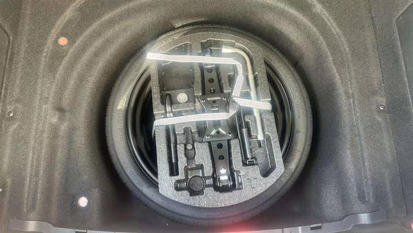 Škoda Superb liftback Selection 2,0TDI 110k - foto 23