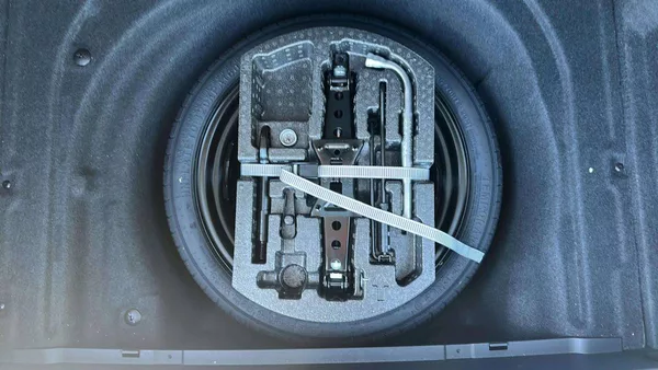 Škoda Superb Combi Selection 2,0TDI 110kW D - foto 24