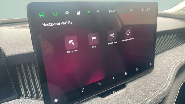Škoda Superb Combi Selection 2,0TDI 110kW D - foto 14
