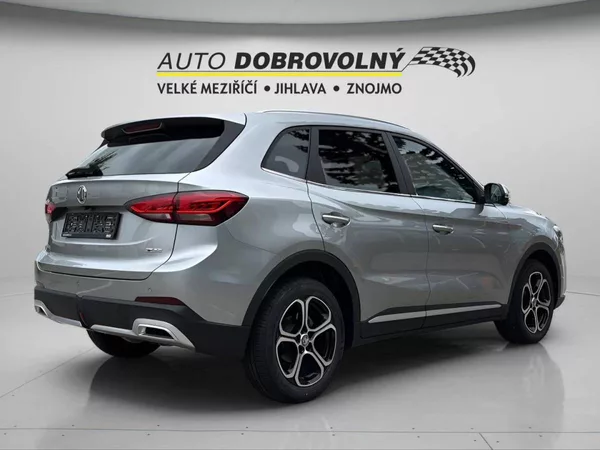 MG ZS ELEGANCE 1.5 (85kW) 5MT SUV/F0 - foto 8