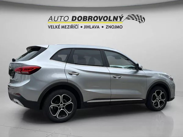 MG ZS ELEGANCE 1.5 (85kW) 5MT SUV/F0 - foto 9