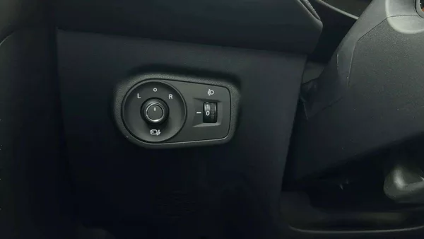 MG ZS HEV EXCLUSIVE 1.5L (145kW) SUV - foto 37