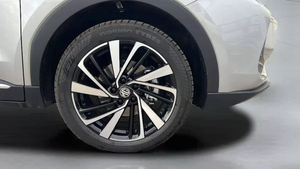MG ZS HEV EXCLUSIVE 1.5L (145kW) SUV - foto 39