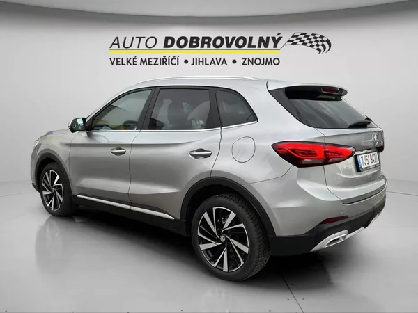 MG ZS HEV EXCLUSIVE 1.5L (145kW) SUV - foto 5