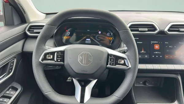 MG ZS ELEGANCE 1.5 MT5 (85kW/115k) / - foto 17