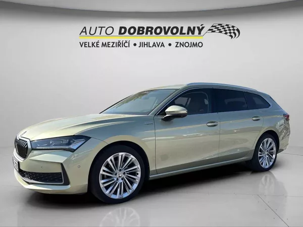 Škoda Superb Combi L&K 2,0 TDI 110kW DSG7/. - foto 2