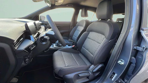MG MG3 ELEGANCE MT5 1.5L HATCH (85kW) - foto 28